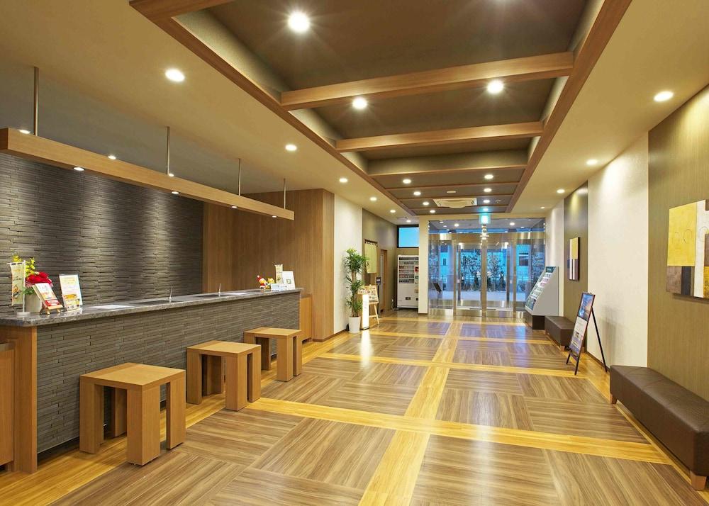Hotel Route-Inn Sabae -Kokudou 8 Gou- Екстер'єр фото