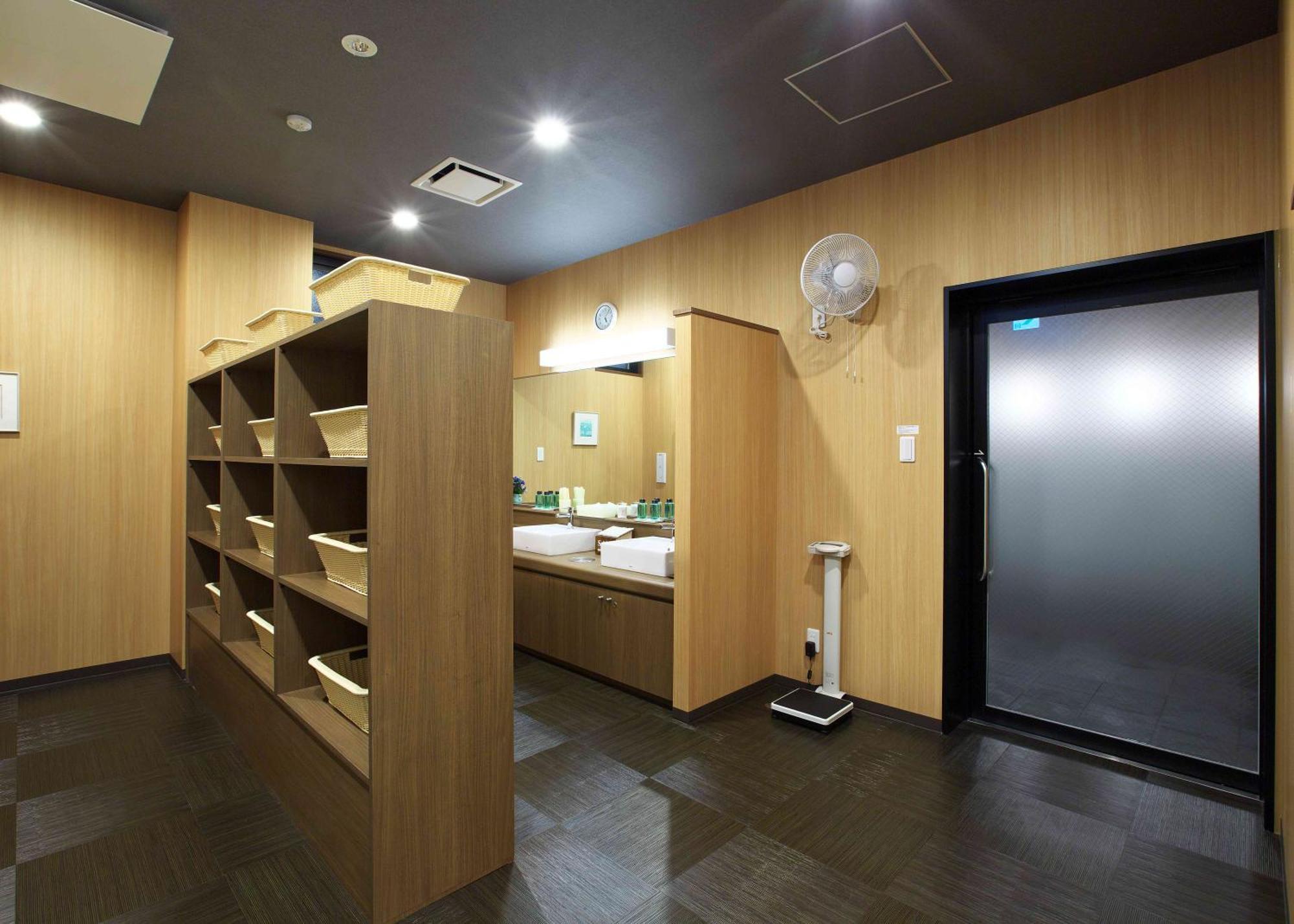 Hotel Route-Inn Sabae -Kokudou 8 Gou- Екстер'єр фото