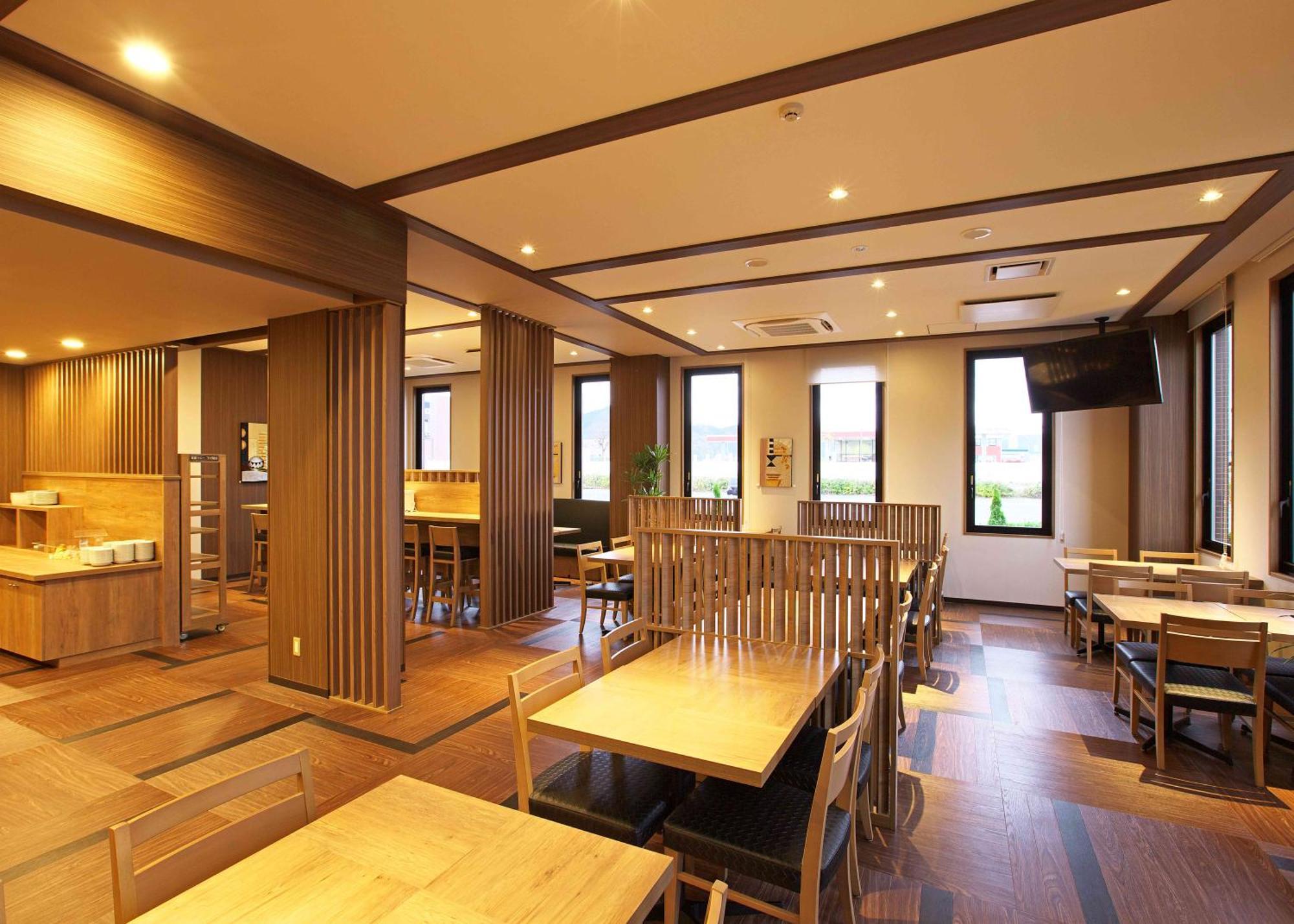 Hotel Route-Inn Sabae -Kokudou 8 Gou- Екстер'єр фото